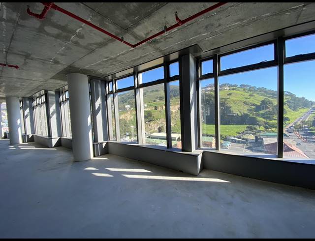 1,302M² OFFICE TO LET IN CAPE TOWN CITY CENTRE